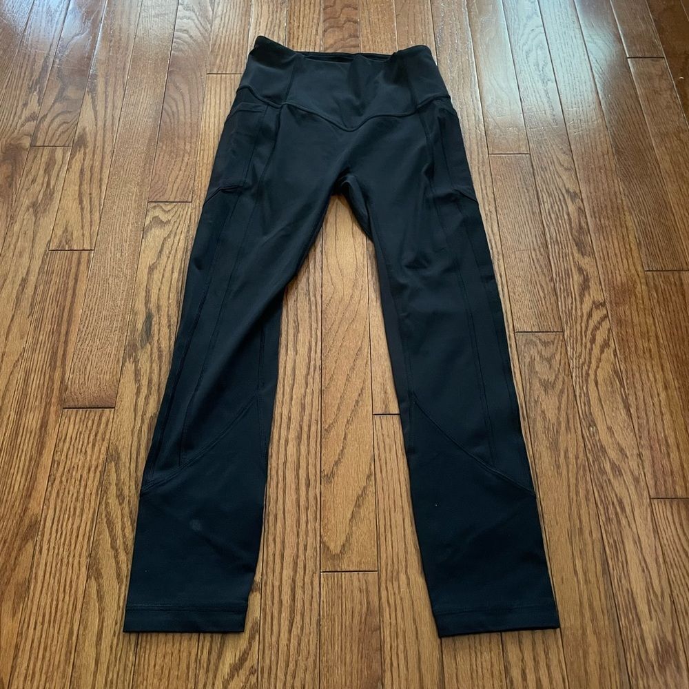 Lululemon Black Leggings Women’s Sz 4